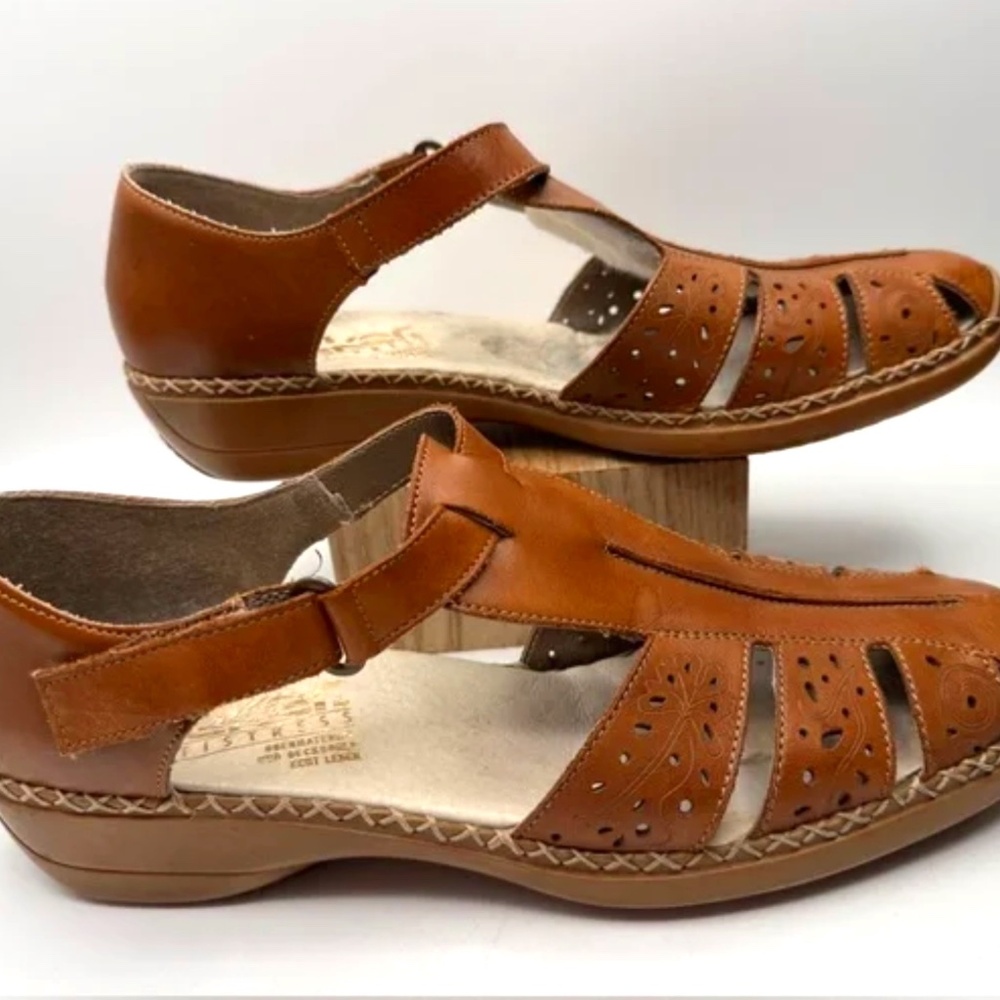 Women’s Rieker Brown Leather Shoes Sandals Size 9.5M